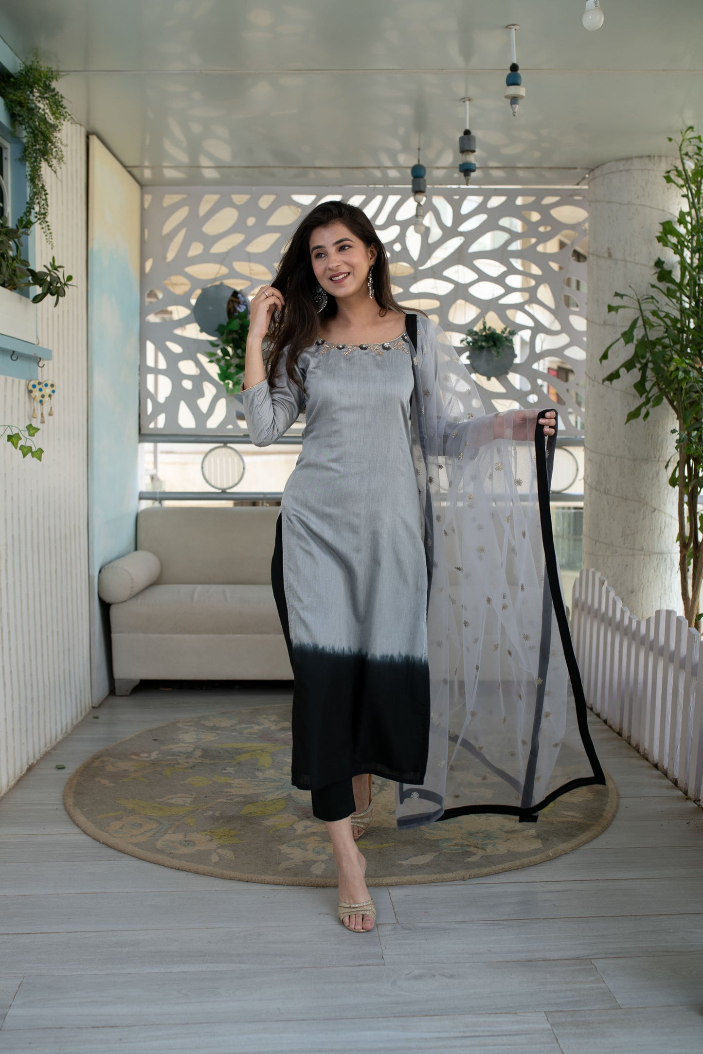 Women's Black And Grey Hand Work Kurta Set (3pcs Set)