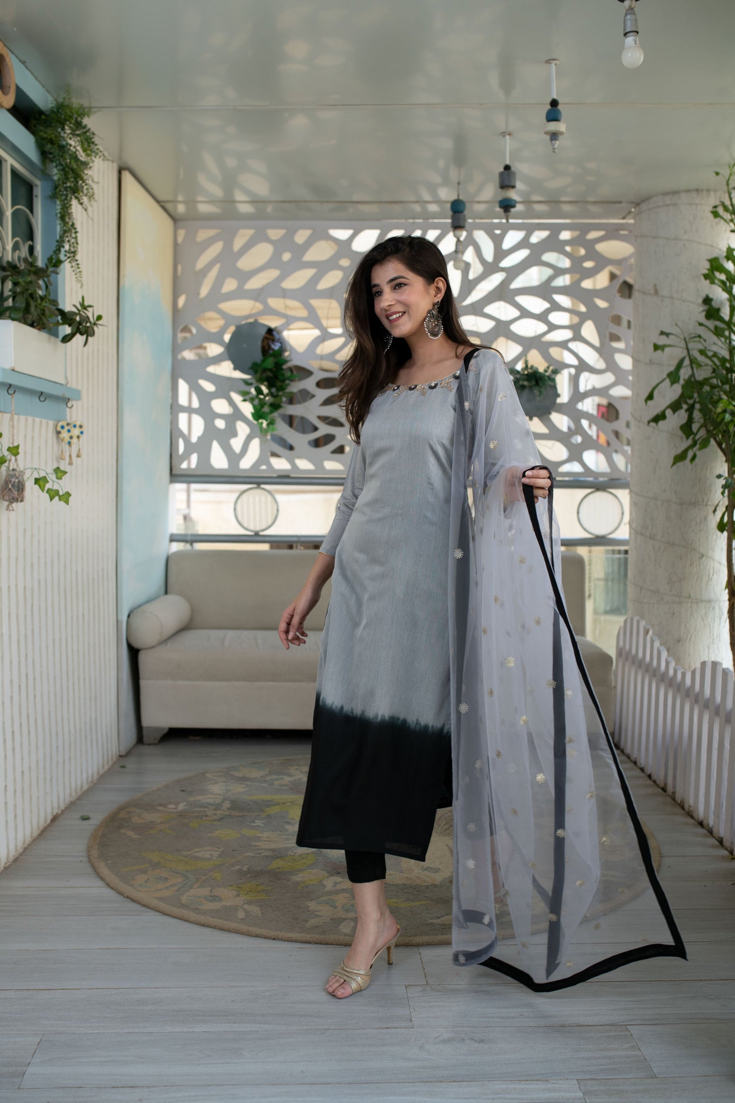 Women's Black And Grey Hand Work Kurta Set (3pcs Set)