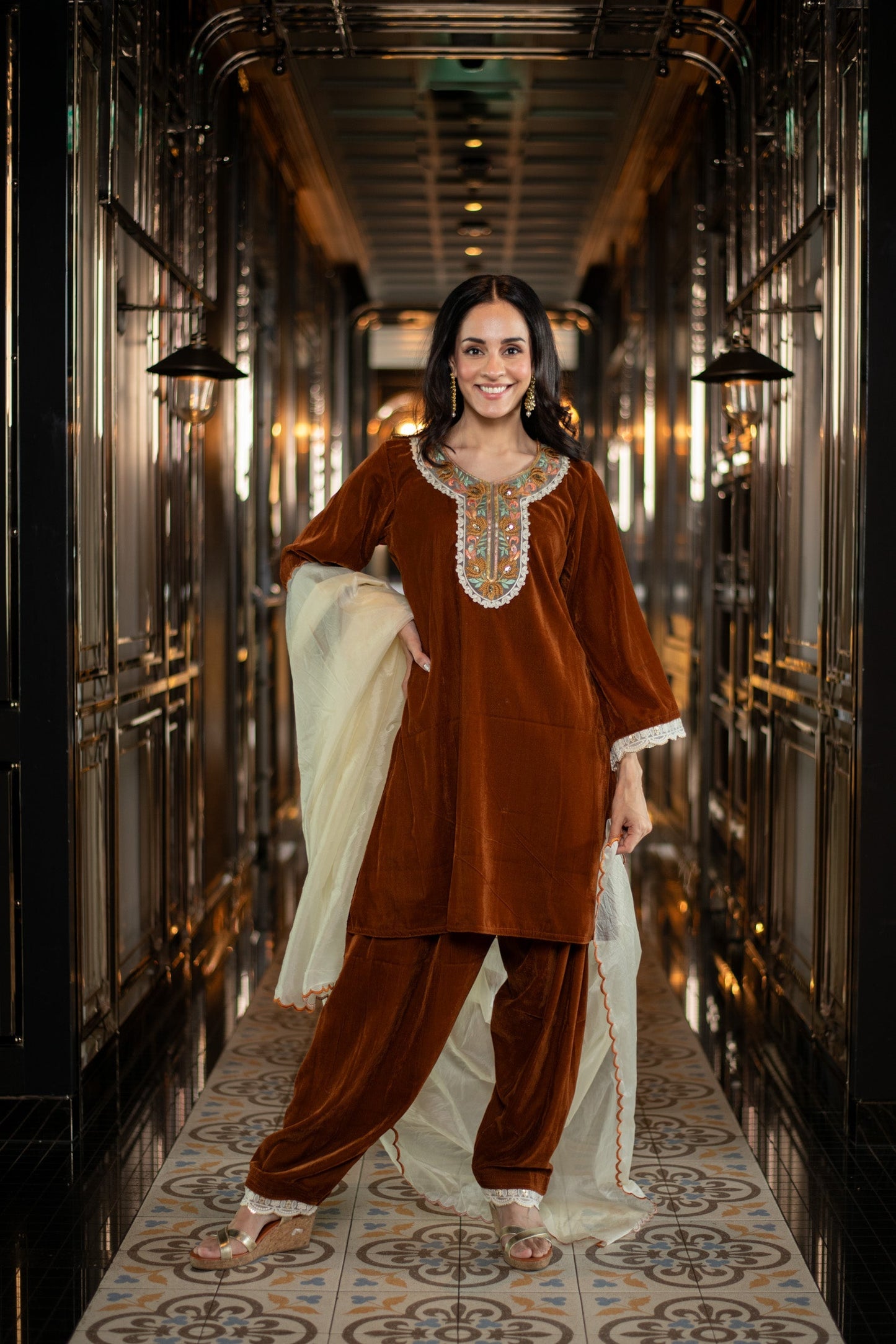 Women's Velvet Rust Velvet Salwar Set