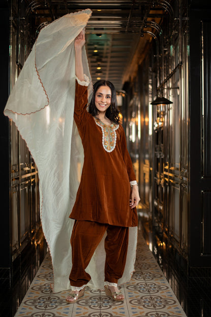 Women's Velvet Rust Velvet Salwar Set