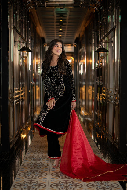 Women's Velvet Black Pannel Kurta Set