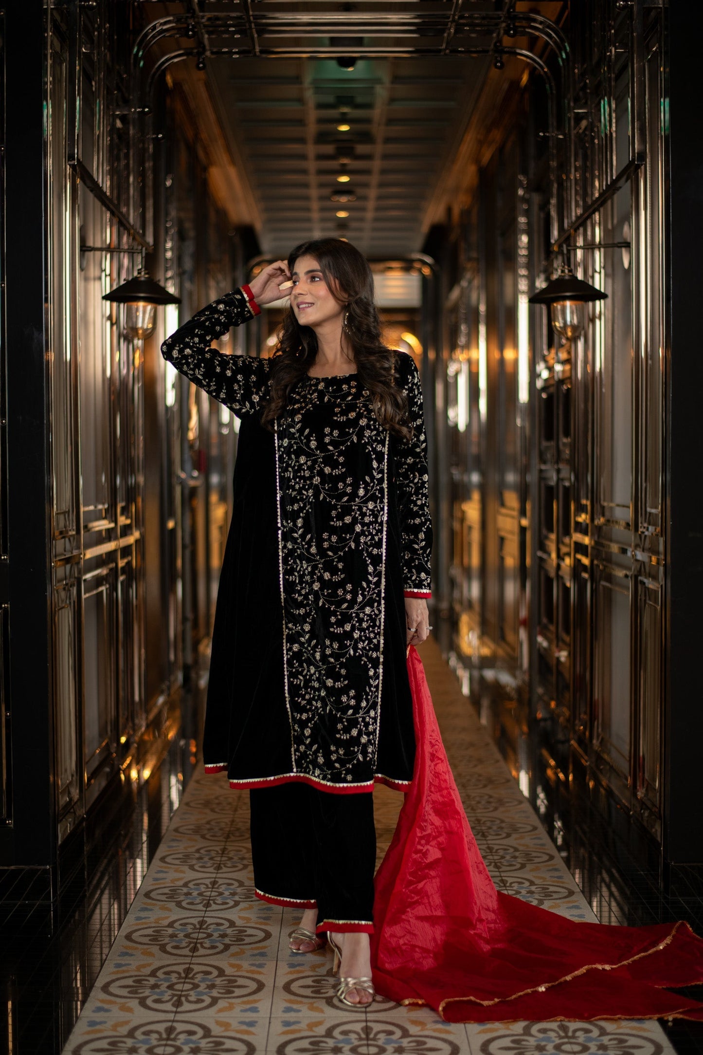 Women's Velvet Black Pannel Kurta Set