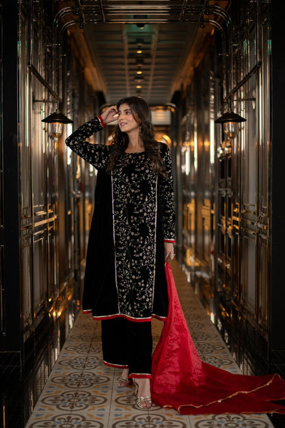 Women's Velvet Black Pannel Kurta Set