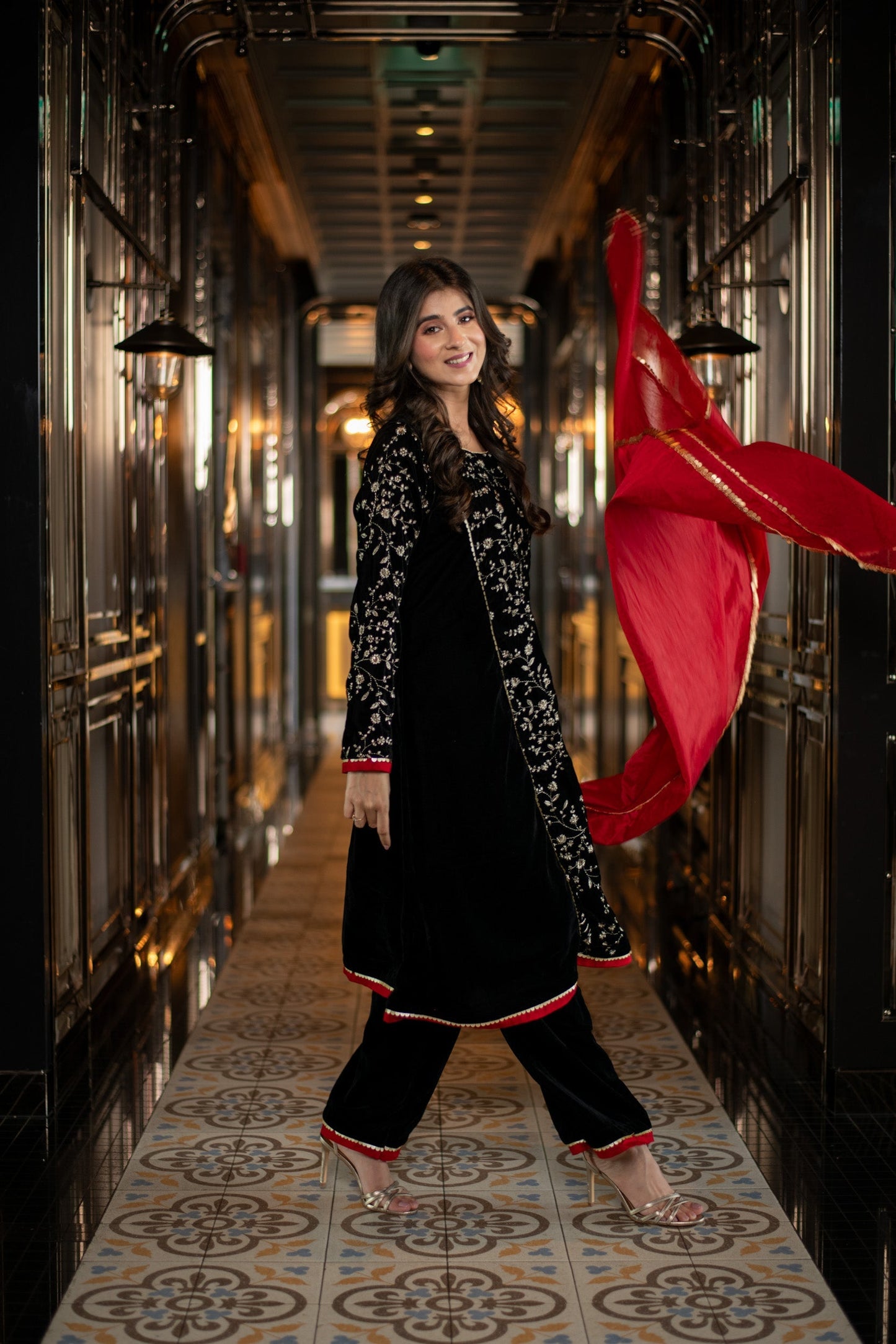 Women's Velvet Black Pannel Kurta Set