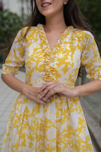 Women's Yellow White Floral Short Dress (1pc)