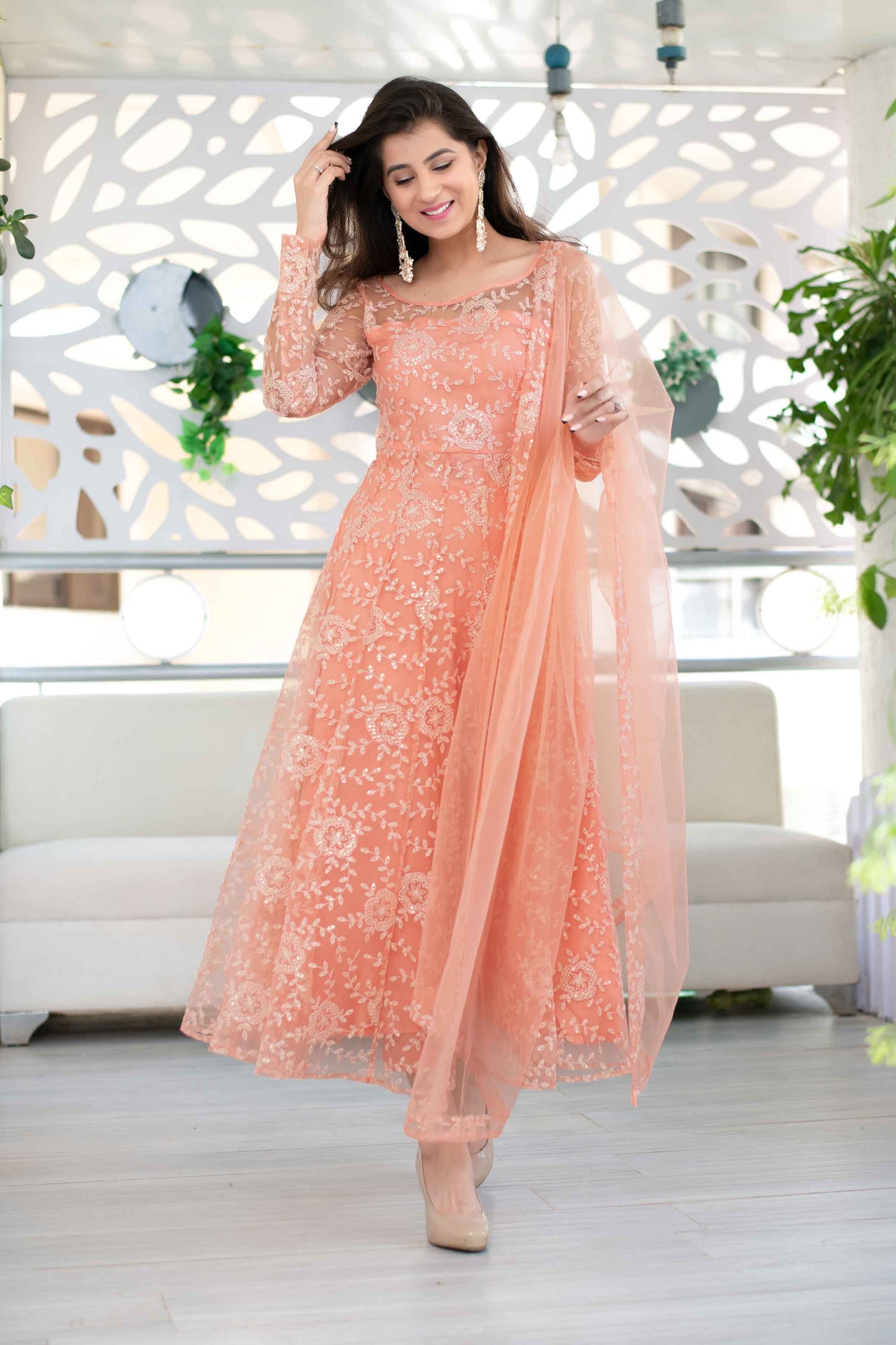Women's Peach Heavy Thread Work Anarkali Suit Set With Net Dupatta (3 Pc Set)