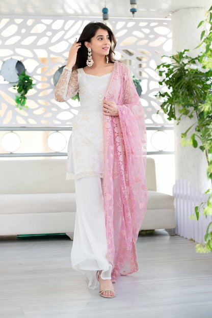 Women's White Palazzo Suit Set With Heavy Thread Work Pink Dupatta (3pcs Set)