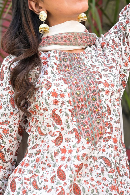 Women's White Handblock Dupatta Set