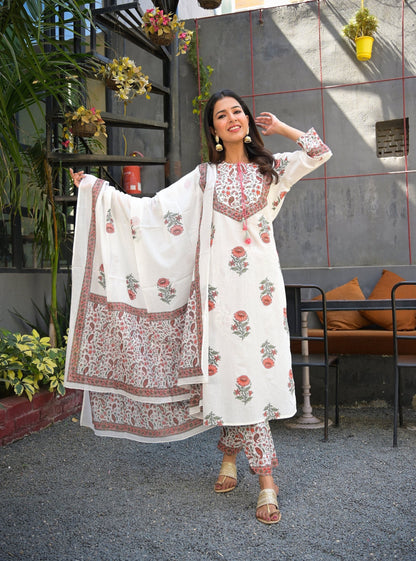 Women's White Handblock Dupatta Set