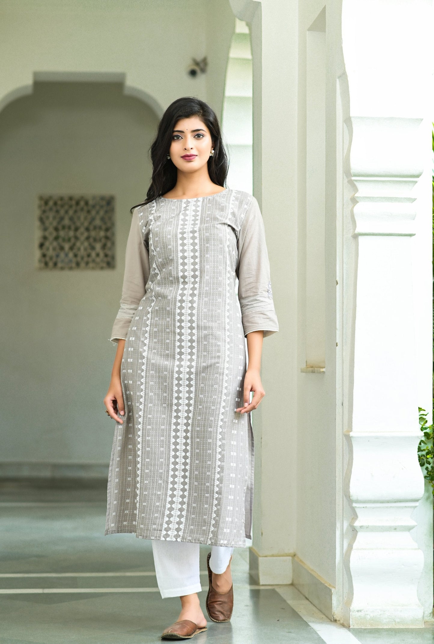 Women's Grey Printed Kurta Set