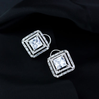 Women's Silver Plated Glittering Crystal Ad Stone Studs Earrings (E3071Zg)
