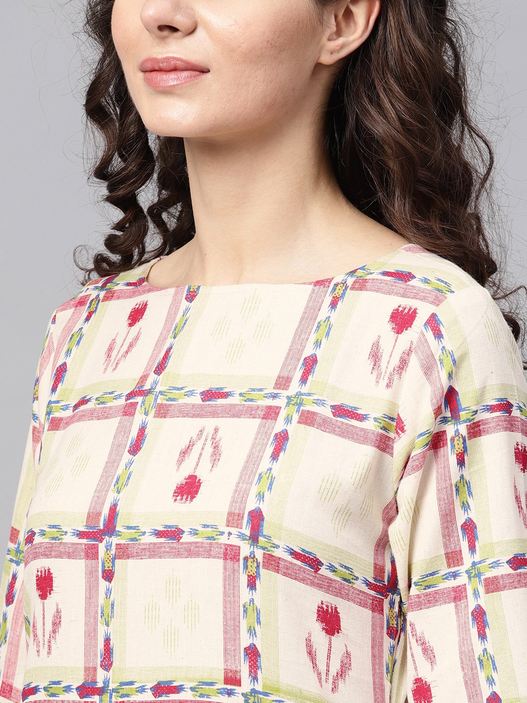 Women's Nayo White Checked Printed Staright Kurta Set With Solid Red Pants