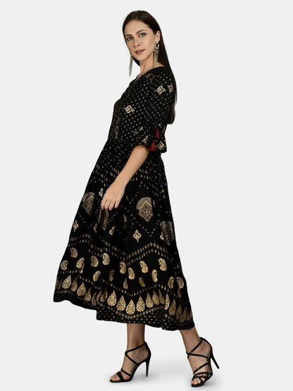 Women's Black Rayon Printed 3/4 Sleeve V Neck Casual Dress