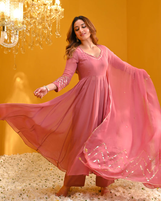 Women's Ojasvi Georgette Suit Set