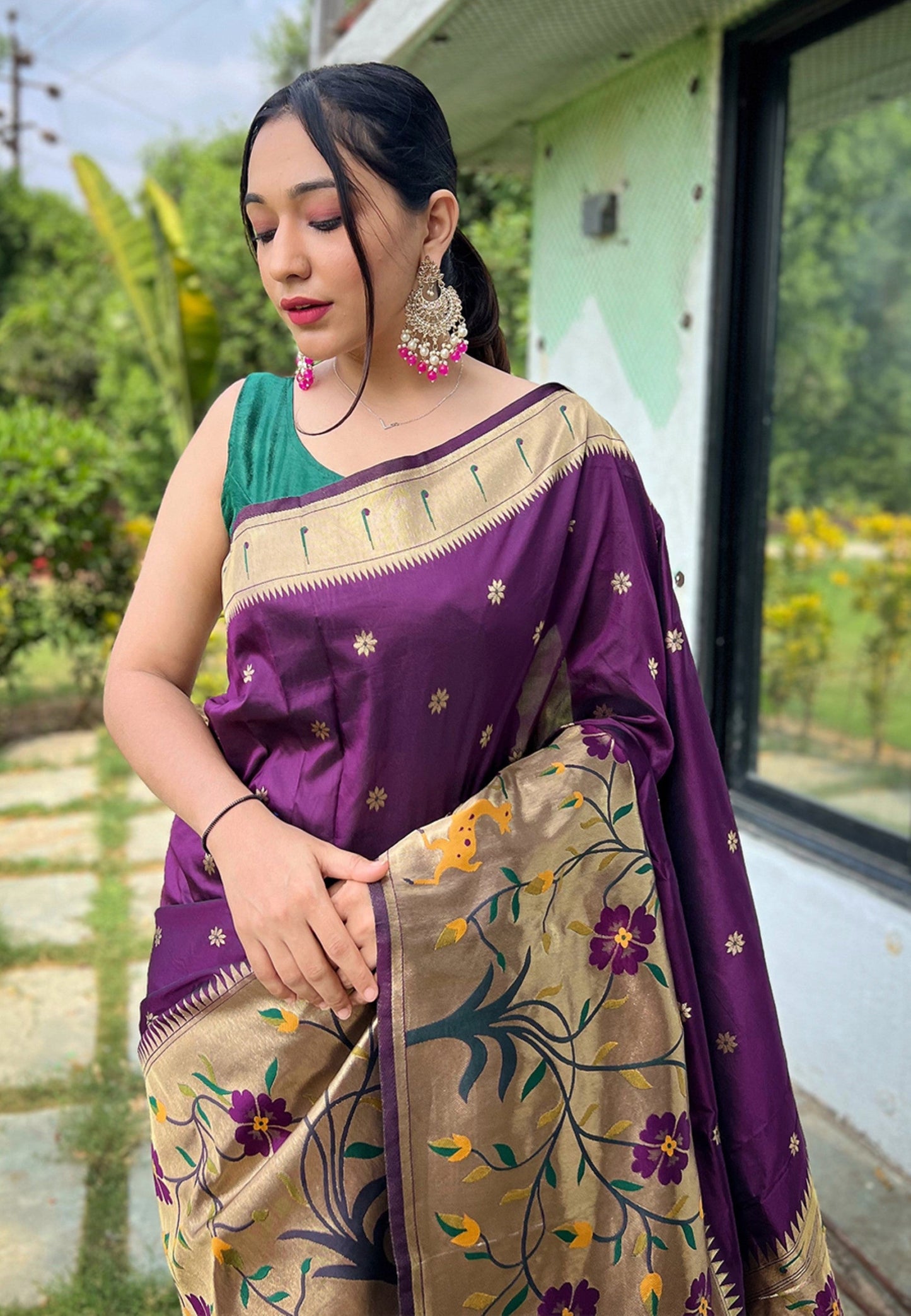 Women's Magenta Paithani Big Border Saree