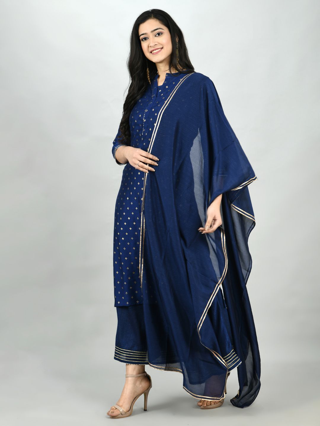 Women's Navy Blue Georgette Printed 3/4 Sleeve Mandarin Neck Casual Kurta Cammy Set