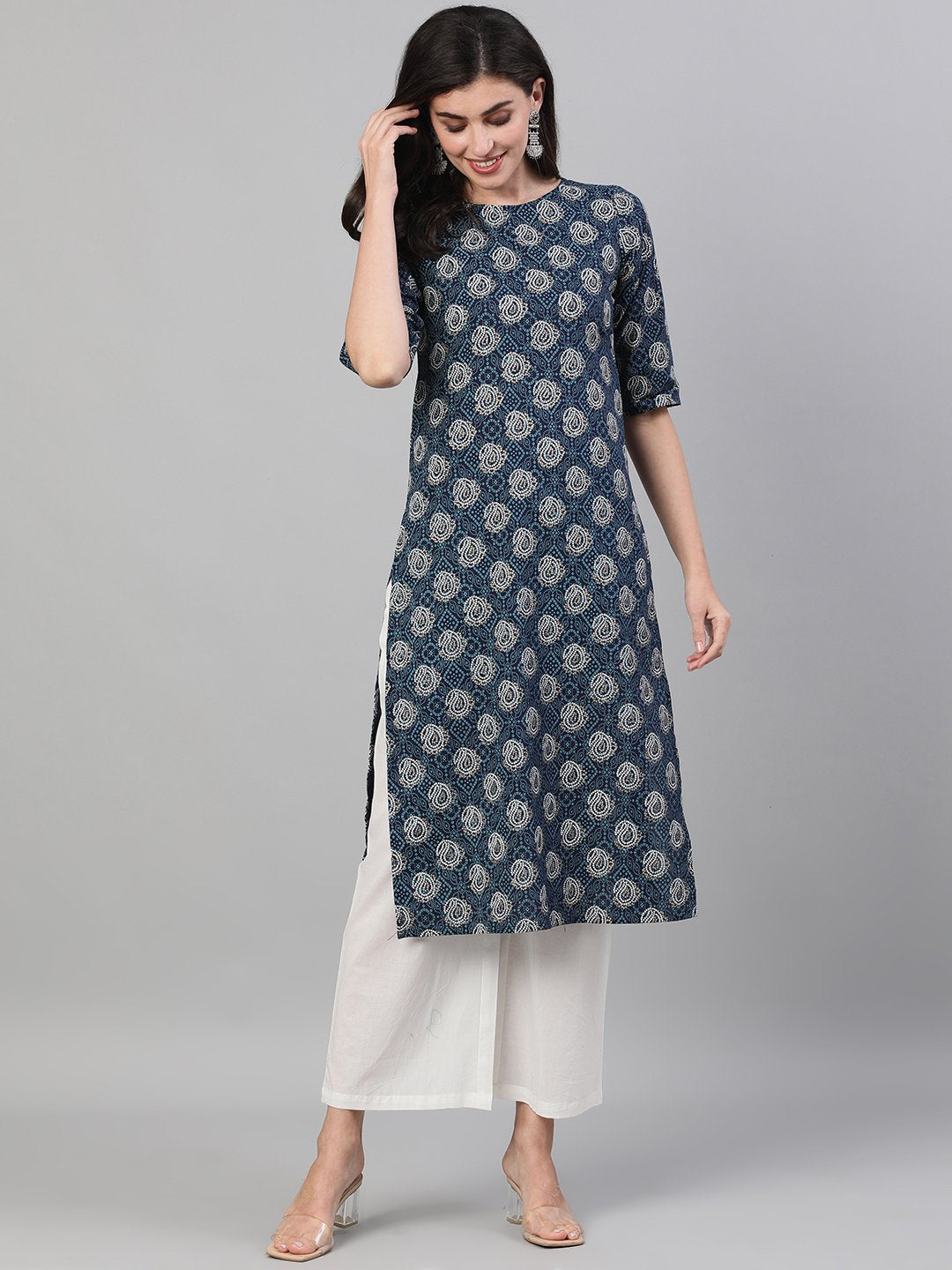 Women's Blue Calf Length Three-Quarter Sleeves Straight Bandhani Printed Cotton Kurta With Pockets And Face Mask