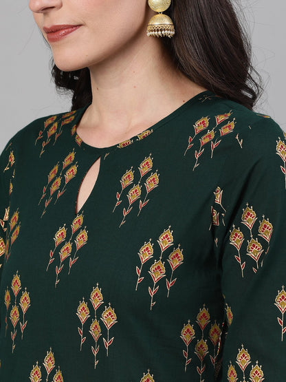 Women's Green Gold Printed Three-Quarter Sleeves Straight Kurta With Palazzo And Dupatta With Pockets And Face Mask