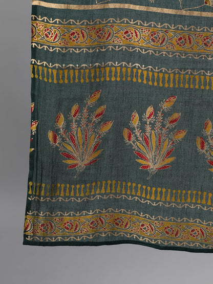 Women's Green Gold Printed Three-Quarter Sleeves Straight Kurta With Palazzo And Dupatta With Pockets And Face Mask