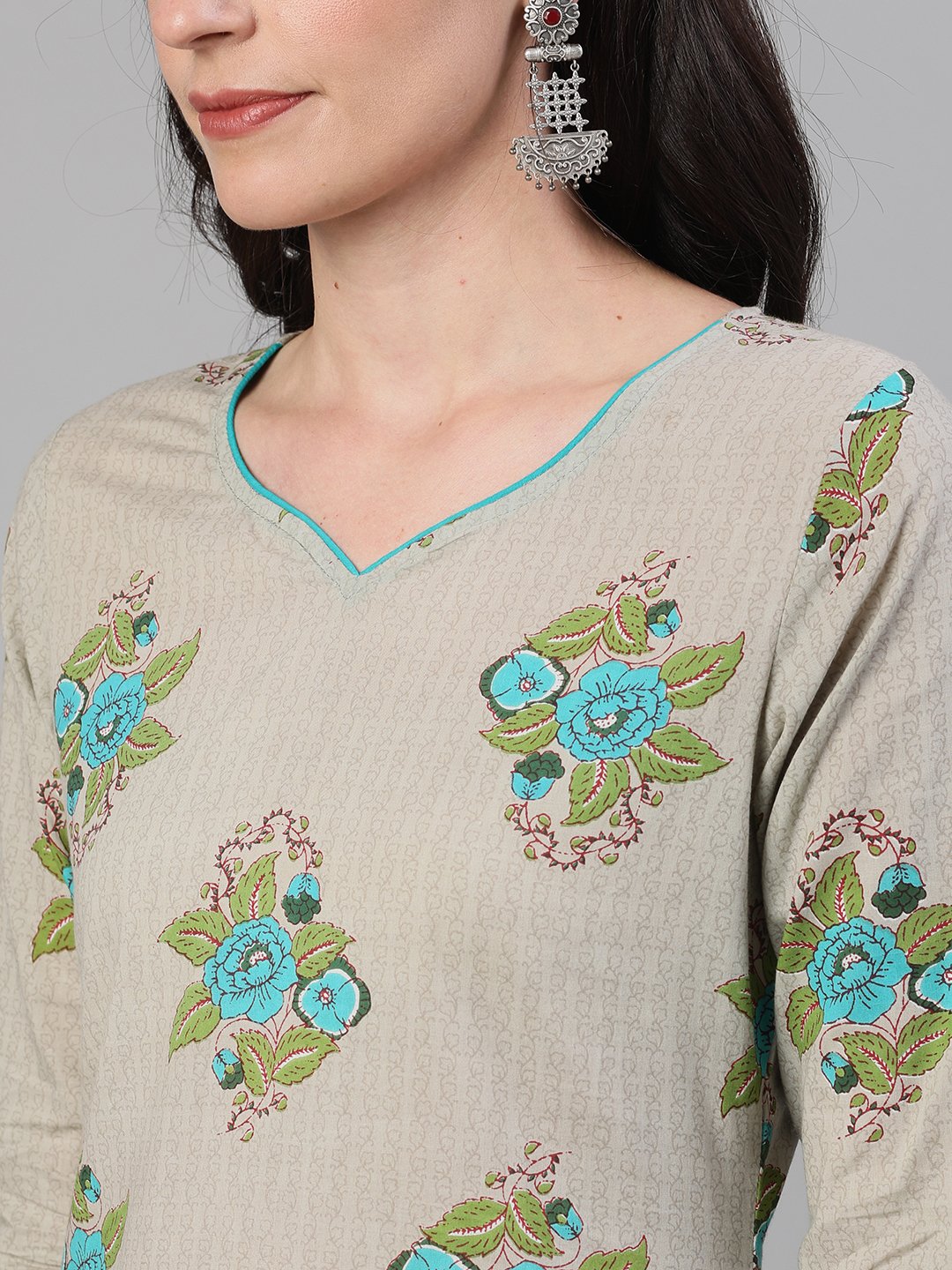 Women's Beige Three-Quarter Sleeves Straight Kurta With Palazzo And Dupatta With Pockets And Face Mask