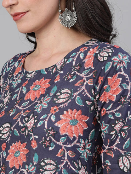 Women's Blue Three-Quarter Sleeves Flared Kurta With Palazzo And Dupatta With Pockets And Face Mask