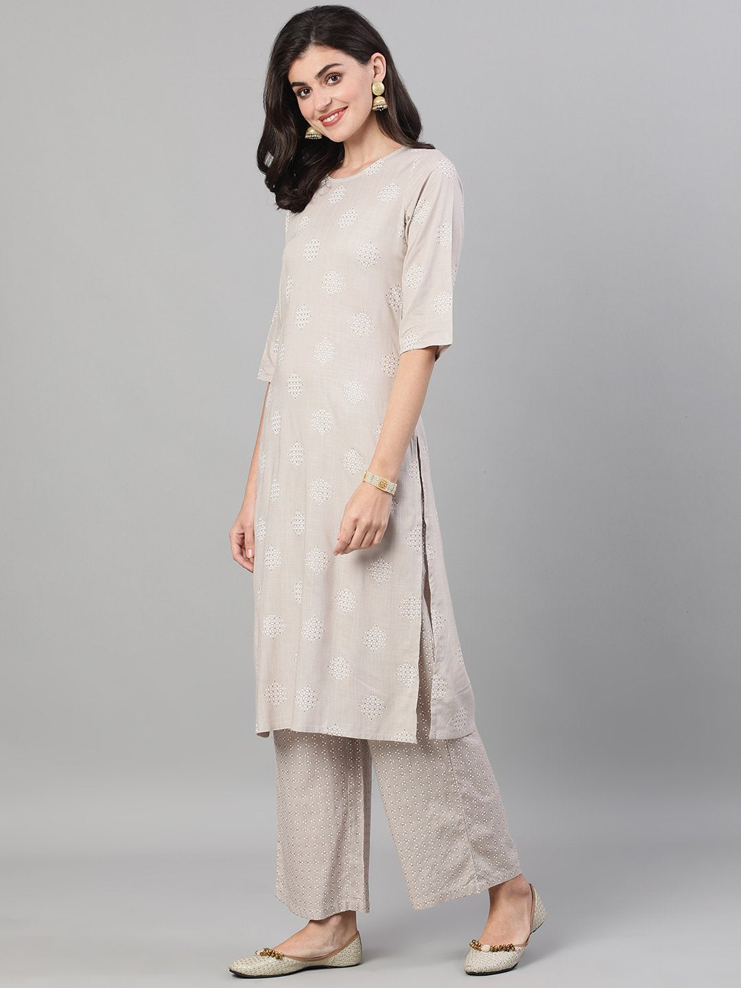 Women's Taupe Three-Quarter Sleeves Straight Kurta With Palazzo With Pockets And Face Mask