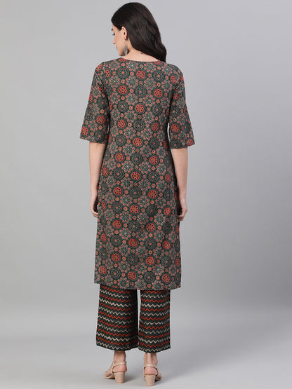 Women's Green And Orange Three-Quarter Sleeves Straight Kurta With Palazzo With Pockets And Face Mask