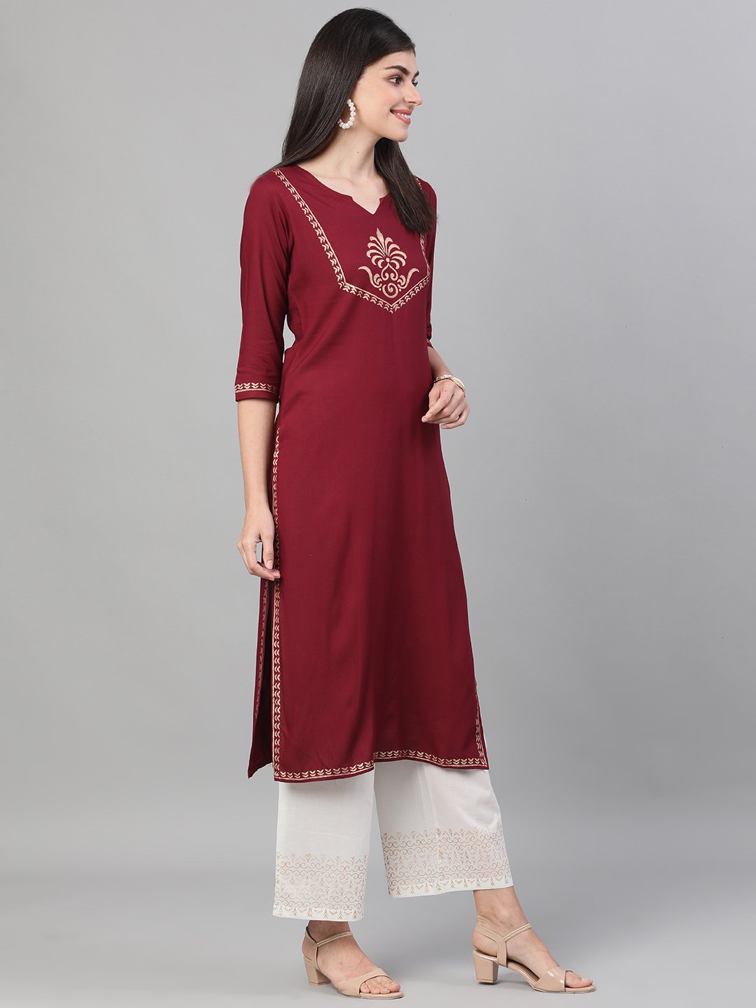 Women's Burgundy And White Three-Quarter Sleeves Block Printed Straight Kurta With Palazzo And Pockets