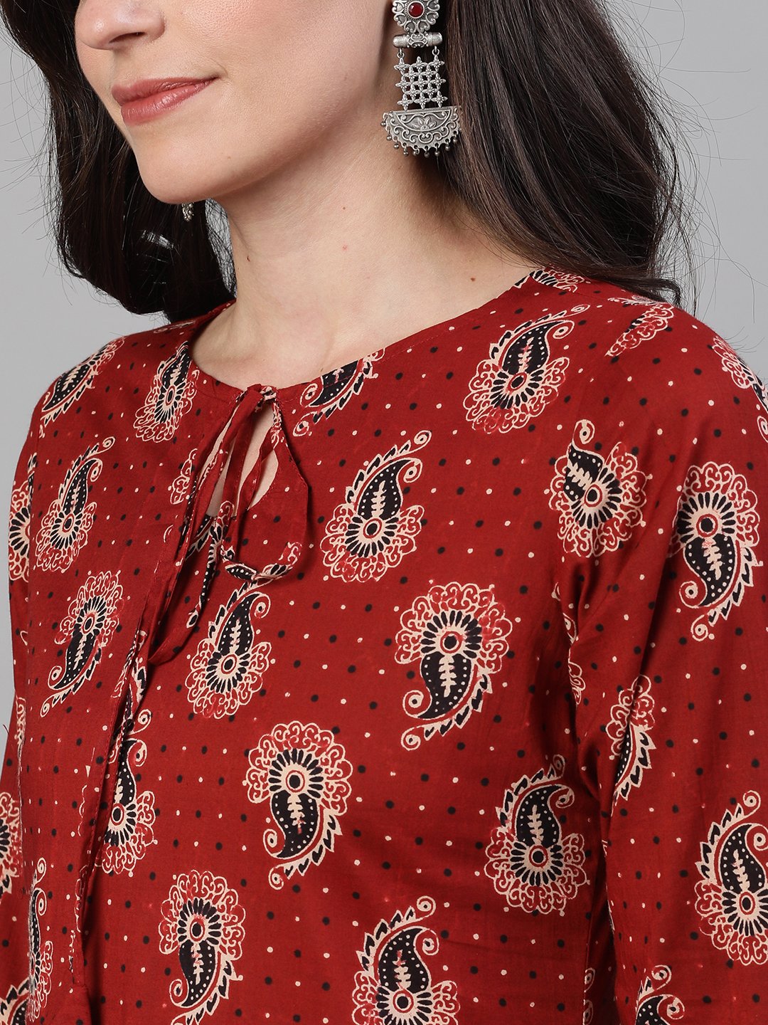 Women's Maroon And Black Three-Quarter Sleeves Printed Kurta-Palazzo With Pockets Dupatta And Fask Mask
