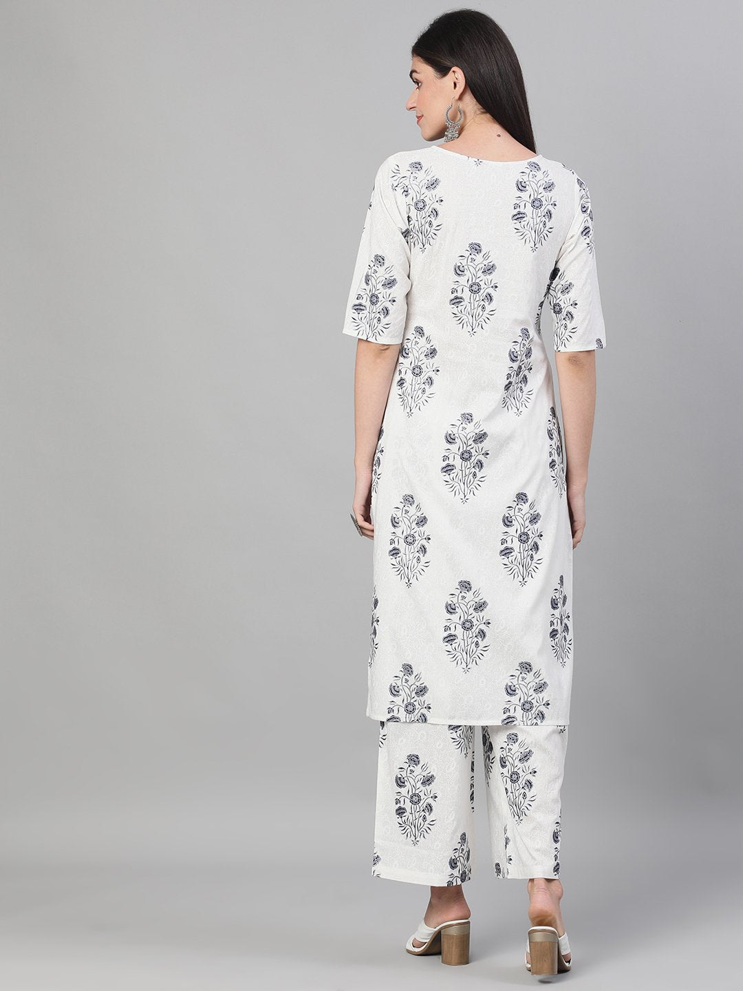Women's White And Blue Three-Quarter Sleeves Printed Kurta-Palazzo With Pockets