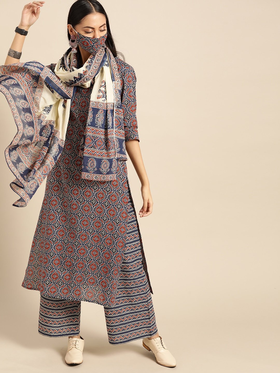 Women's Red & Indigo Three-Quarter Sleeves Straight Kurta With Palazzo & Printed Dupatta