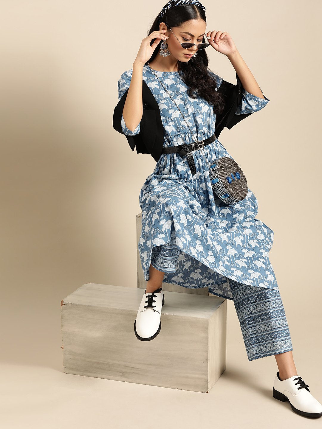 Women's Indigo Three-Quarter Sleeves Straight Kurta With Palazzo
