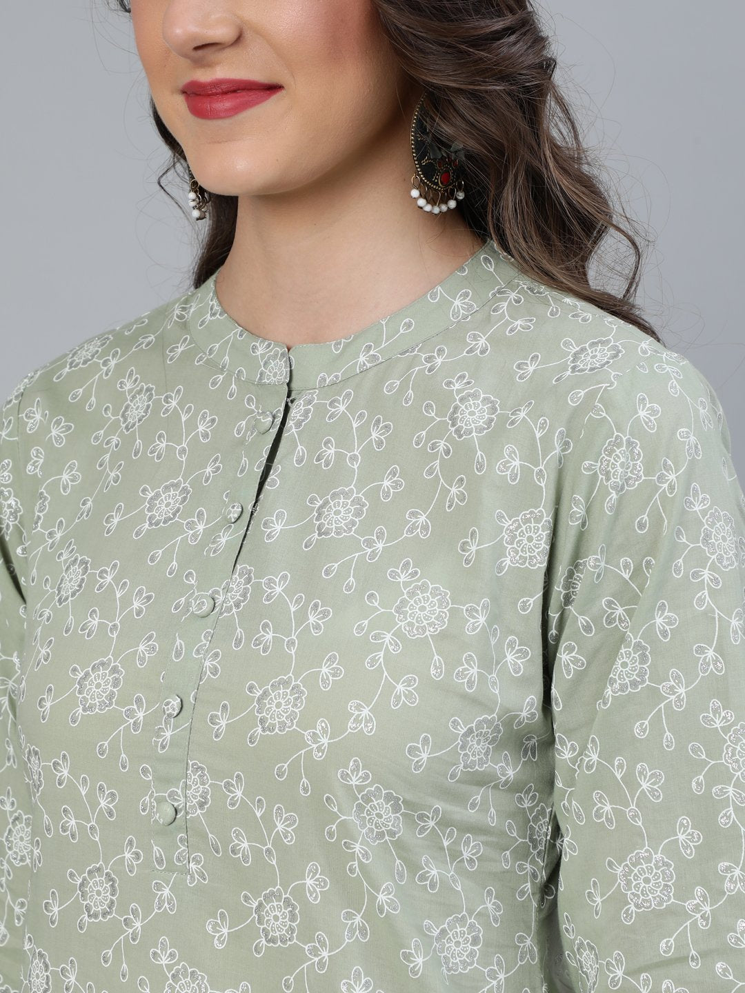 Women's Sage Green & Silver Floral Printed Straight Kurta With Plazo & Dupatta