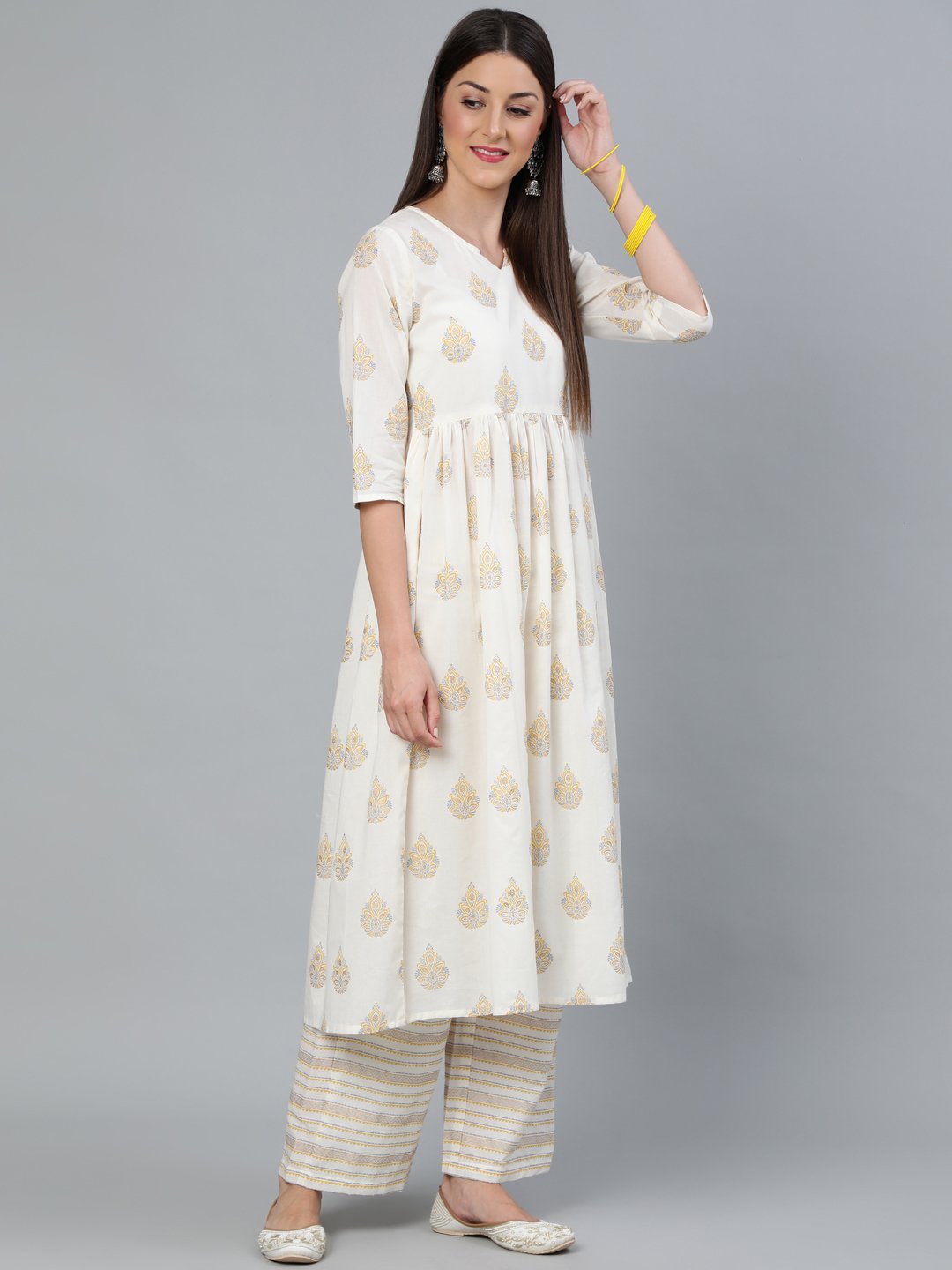 Women's Cream & Gold Printed Gathered  Kurta With Plazzo