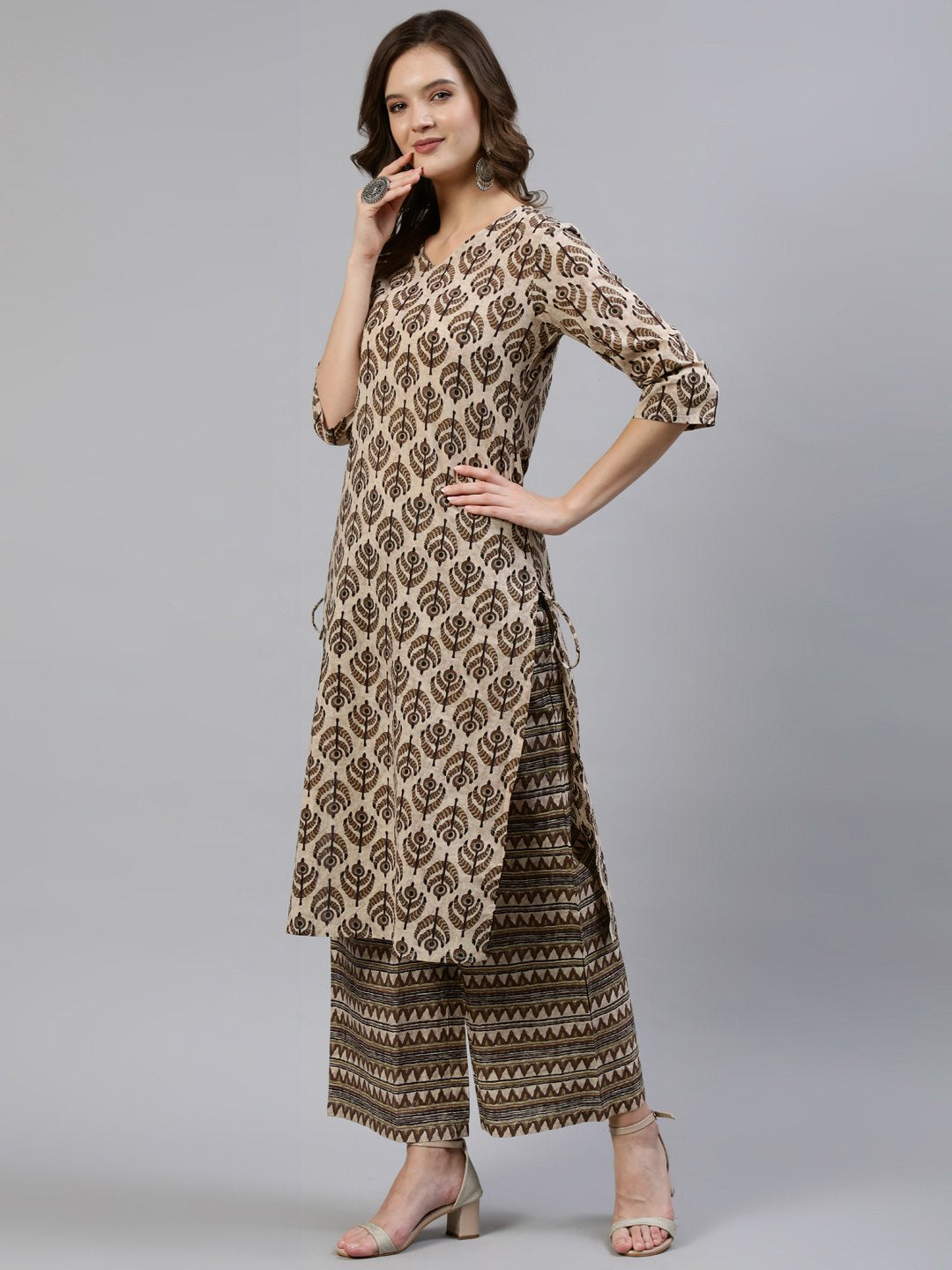 Women's Brown Printed Straight Kurta With Palazo & Dupatta