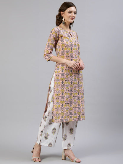 Women's Peach Floral Printed Flared Kurta With Trouser & Dupatta