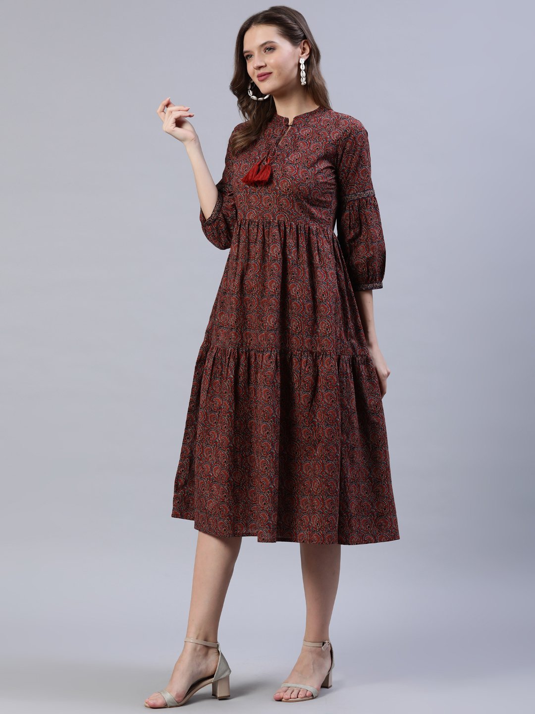 Women's Maroon Printed Dress With Three Quarter Sleeves
