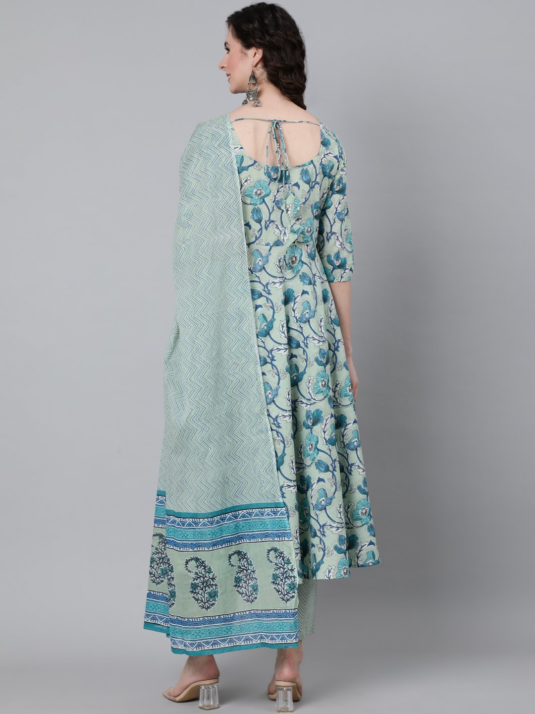 Women's Sage Green Floral Printed Kurta With Trouser & Dupatta