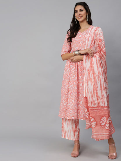 Women's Pink Floral Printed Kurta Set With Palazo & Dupatta
