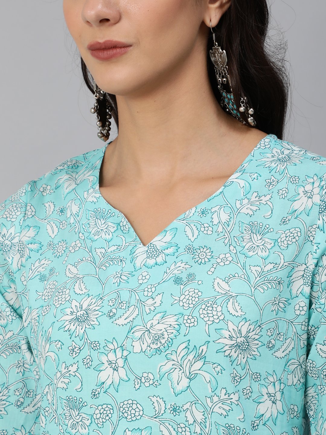 Women's Blue Floral Printed Kurta Set With Palazo & Dupatta