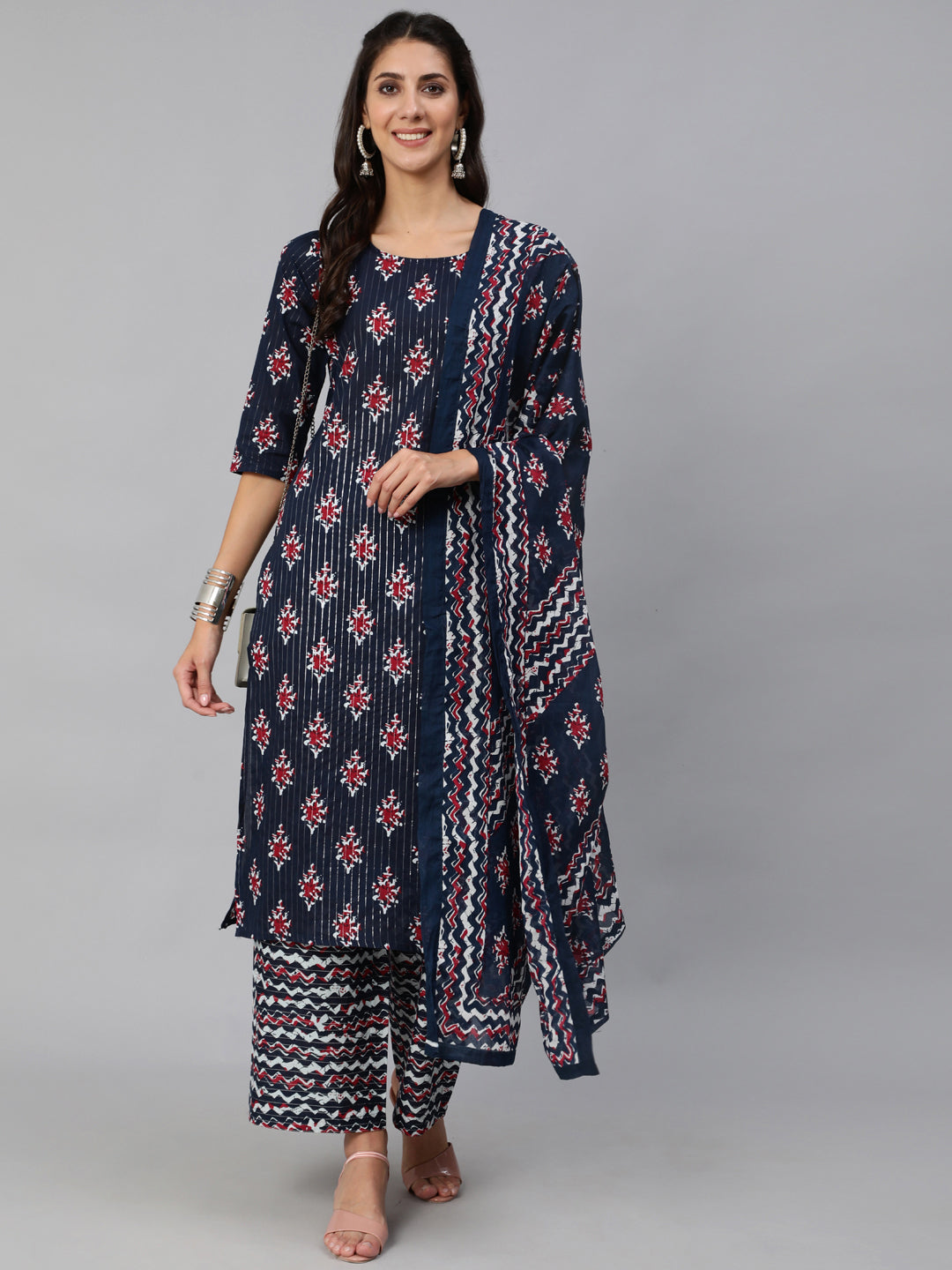 Women's Blue Ethnic Striped Printed Straight Kurta With Three Quarter Sleeves