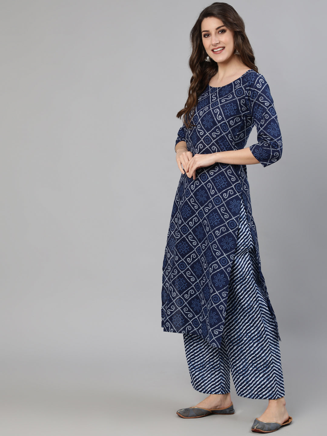Women's Navy Blue Bandhani Printed Straight Kurta With Dupatta And Palazzos