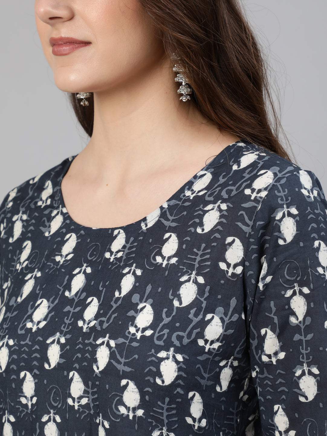 Women's Grey Ethnic Motif Printed Flared Kurta With Trouser And Dupatta
