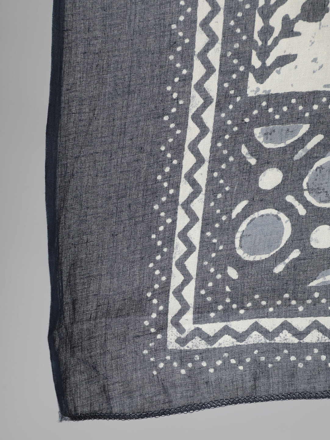 Women's Grey Ethnic Motif Printed Flared Kurta With Trouser And Dupatta