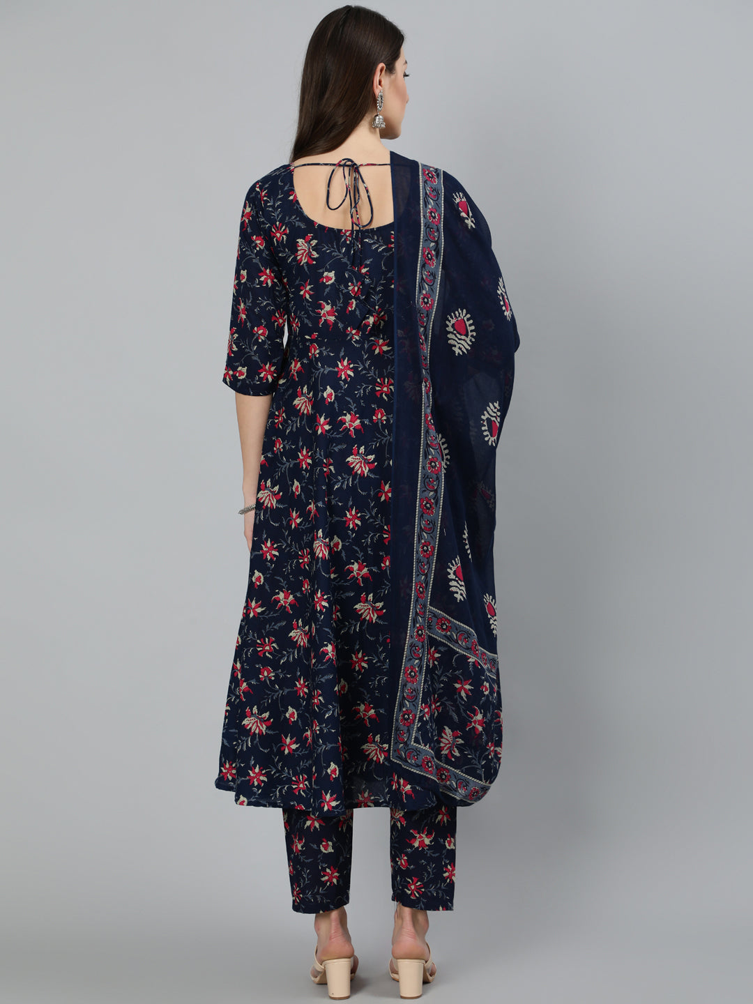 Women's Navy Blue & Pink Floral Printed Flared Kurta And Trouser With Dupatta