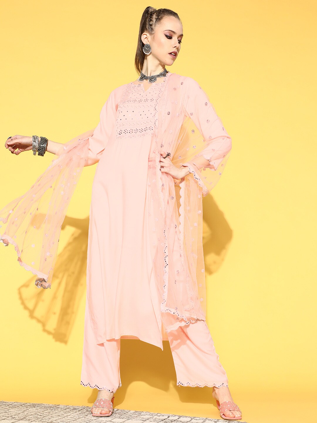 Women's Light Pink Embroidered Straight Kurta With Plazo & Dupatta