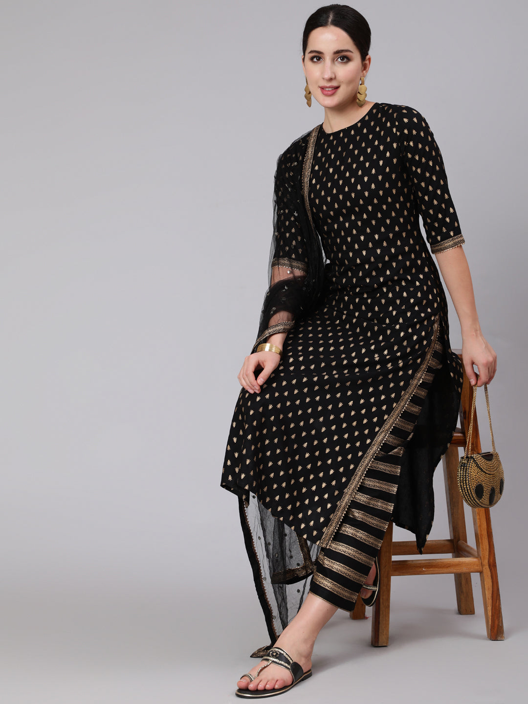 Women's Black & Gold Ethnic Printed Kurta With Palazzo & With Net Dupatta