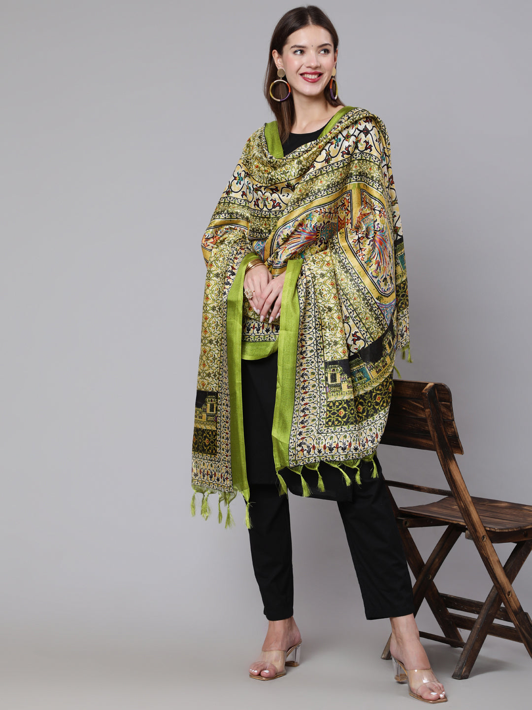 Women's Black Solid Kurta And Palazzo With Printed Dupatta