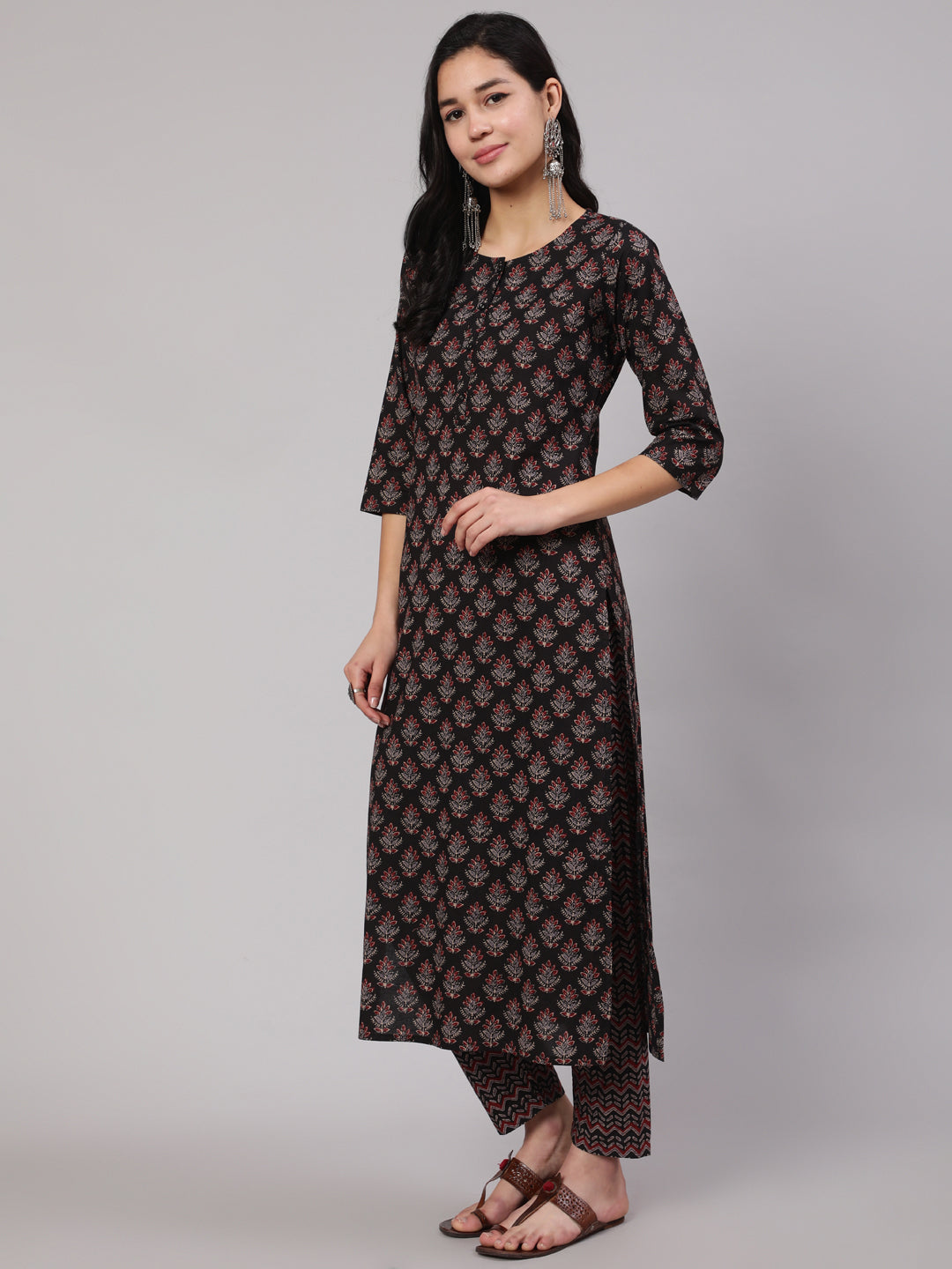 Women's Black Ethnic Printed Straight Kurta With Trouser