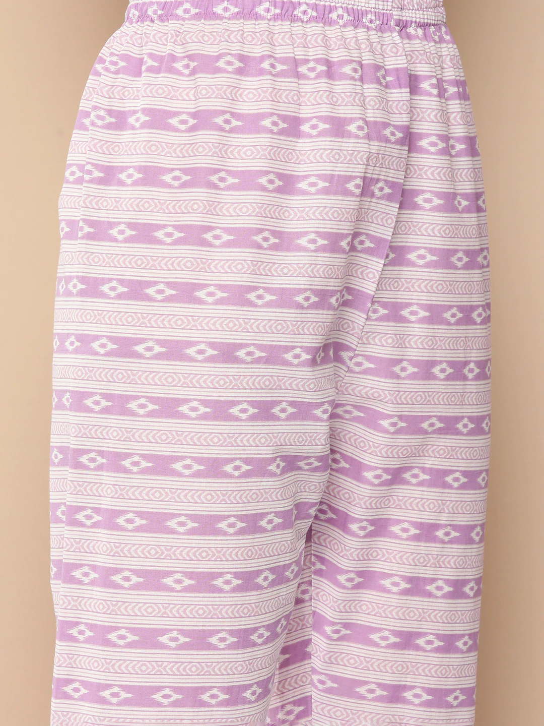 Women's Lavender Printed Straight Kurta With Trouser